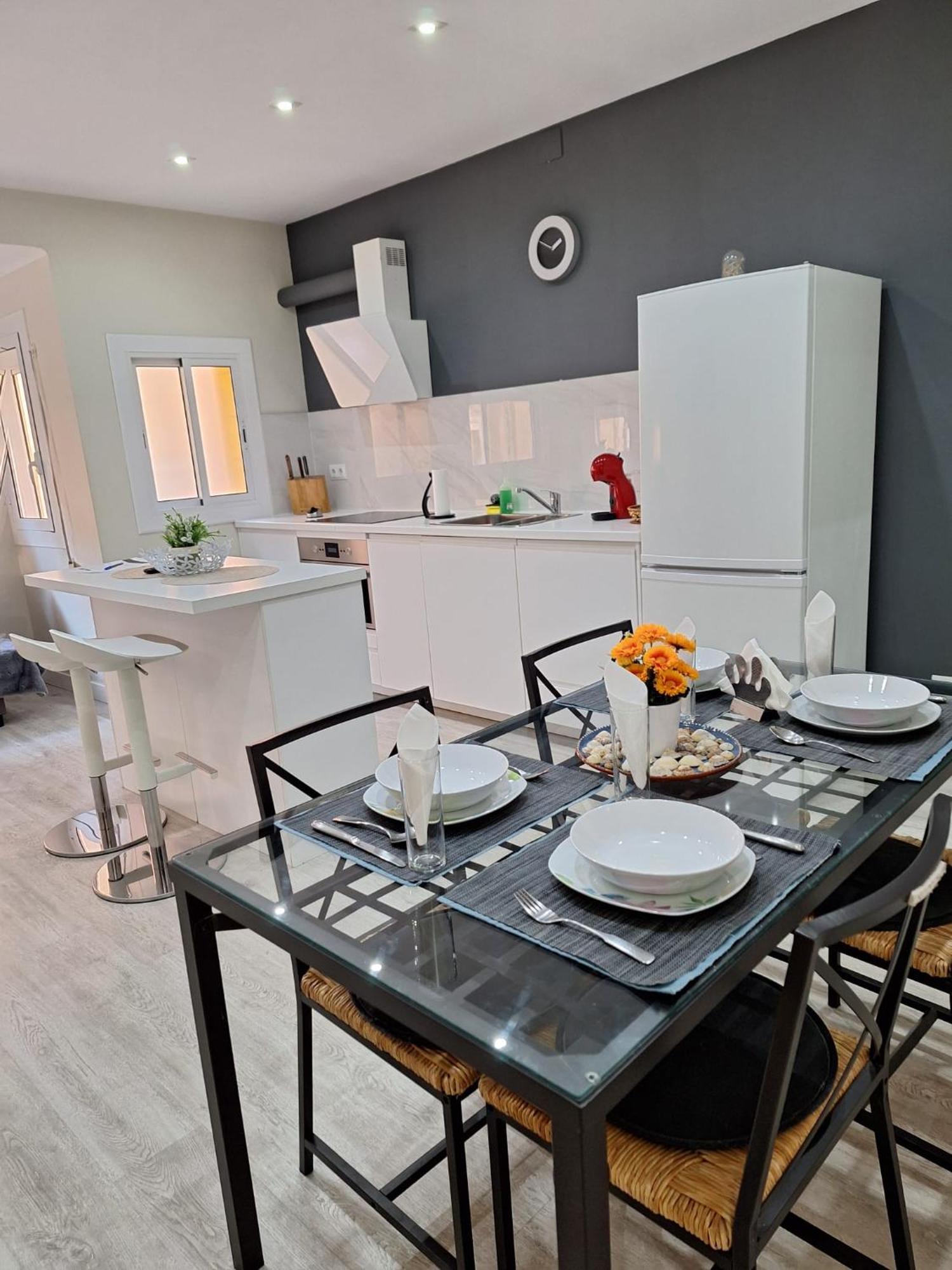 Barcelona 2 Habitaciones L'Hospitalet de Llobregat Eksteriør bilde